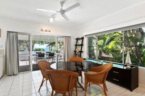 Seabreeze Beachfront Clifton - Hervey Bay Accommodation 4