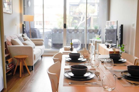 Trendy Modern 2BD Apartment Close To Beach & City - Hervey Bay Accommodation 4