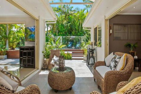 Tropical Oasis - Tourism Hervey Bay 6