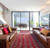 Lovely 1 Bedroom Apartment Close To CBD - Hervey Bay Accommodation