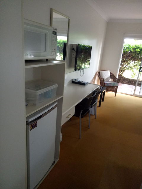 Mareeba Motor Inn - Hervey Bay Accommodation 4
