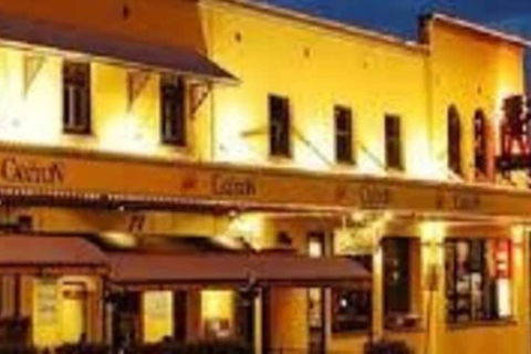 Stylish 3BD Family Home In Leafy Paddington - Tourism Hervey Bay 7