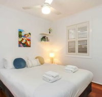 Stylish 3BD Family Home in Leafy Paddington - Hervey Bay Accommodation