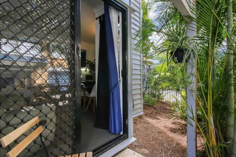 Beautiful Studio In Great Leafy Location - Hervey Bay Accommodation 7