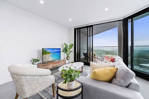 HomeHotel Ultra Luxury 2 Bedroom Next To Mall & Train - Tourism Hervey Bay 4