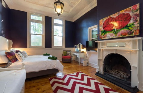 Rent Your Own Historic Hotel For Holidays & Events - Hervey Bay Accommodation 6