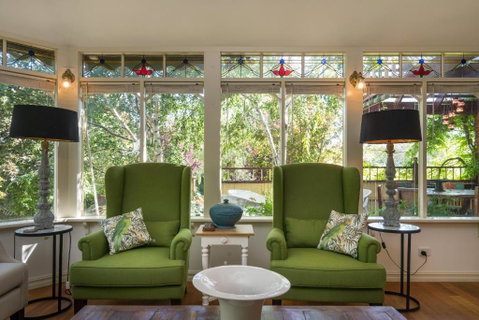 Rent Your Own Historic Hotel For Holidays & Events - Hervey Bay Accommodation 3
