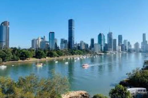 3 Bedroom Character Home Near CBD - Tourism Hervey Bay 1