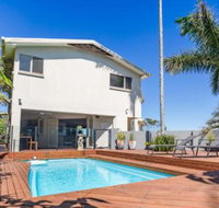The Richmond Beach Villa - Hervey Bay Accommodation