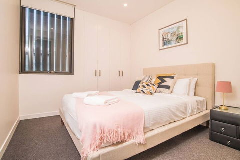 Modern 2bed2bath APT At Neutral Bayparking+wifi - Hervey Bay Accommodation 1