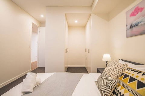 Modern 2bed2bath APT At Neutral Bayparking+wifi - Hervey Bay Accommodation 4