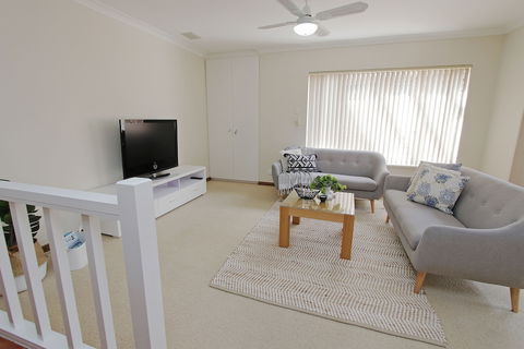 Alexandra Villa - Hervey Bay Accommodation 5