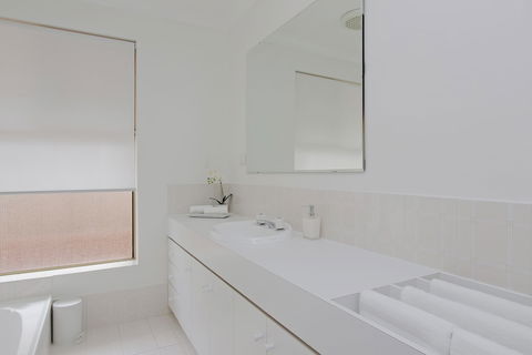 Alexandra Villa - Hervey Bay Accommodation 0