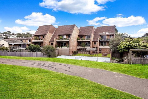 Reef Resort Apartments - Hervey Bay Accommodation 2