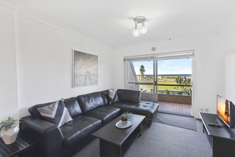 Reef Resort Apartments - Hervey Bay Accommodation 7