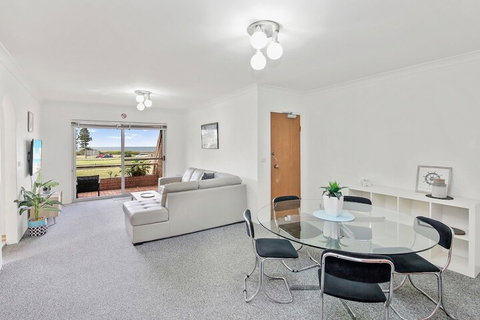 Reef Resort Apartments - Hervey Bay Accommodation 5