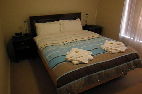 Glenelg Holiday Corporate Accommodation - Hervey Bay Accommodation 4