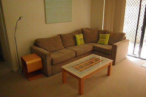 Glenelg Holiday Corporate Accommodation - Hervey Bay Accommodation 2