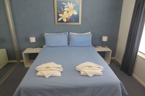 Glenelg Holiday Corporate Accommodation - Hervey Bay Accommodation 1