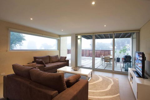 Alouarn Apartment 1 - Tourism Hervey Bay 7