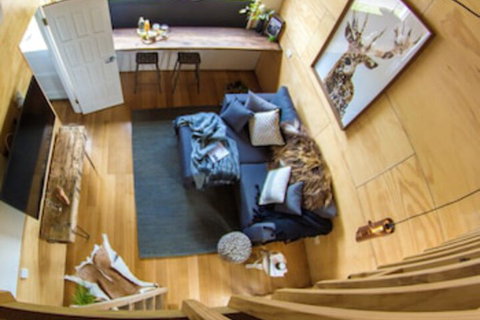 The Estate Koroit Boutique Hotel - Hervey Bay Accommodation 0