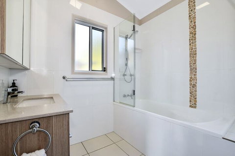 Smallwood - Hervey Bay Accommodation 4