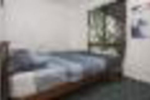 Blue Cottage - Hervey Bay Accommodation 6