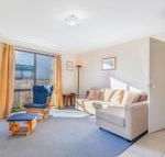 14 Lansell Road Cowes - Hervey Bay Accommodation