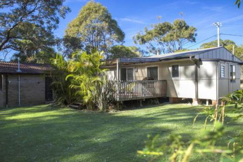 MOLLYMOOK BEACH COTTAGE - Tourism Hervey Bay 6