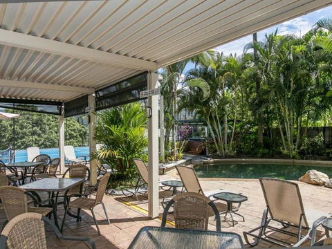 Absolute Beachfront With Million Dollar Views - Tourism Hervey Bay 2