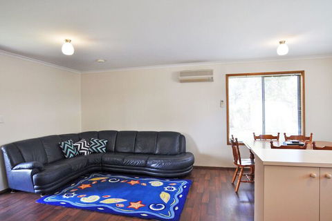 Alwyns By THE SEA PET Friendly - Hervey Bay Accommodation 2