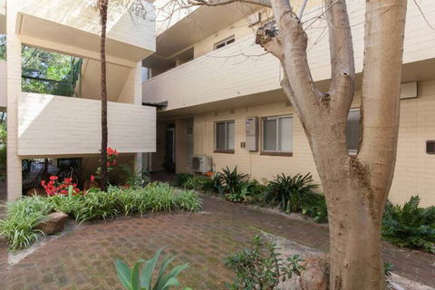 Rosalie Apartment Central Perth Location - Tourism Hervey Bay 1