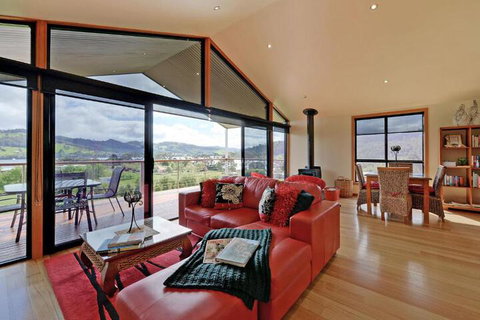 Moon River - Hervey Bay Accommodation 2