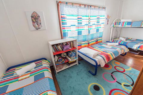 Miramar Cottage - Hervey Bay Accommodation 7