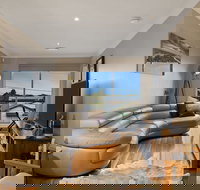 Resort Style Home near Airport  CBD - Hervey Bay Accommodation