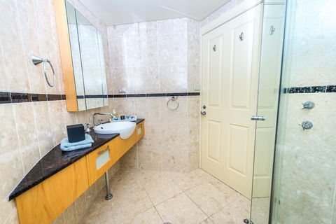 Mariners Rest Unit 3 Nelson Bay - Tourism Hervey Bay 7