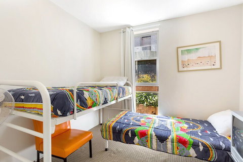 Casuarinas Unit 1 / 33 Soldiers Point Road - Hervey Bay Accommodation 2