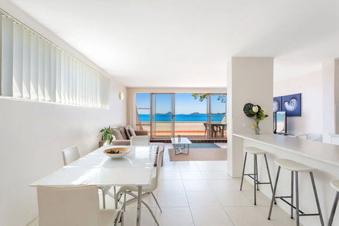 Casuarinas Unit 1 / 33 Soldiers Point Road - Hervey Bay Accommodation 1