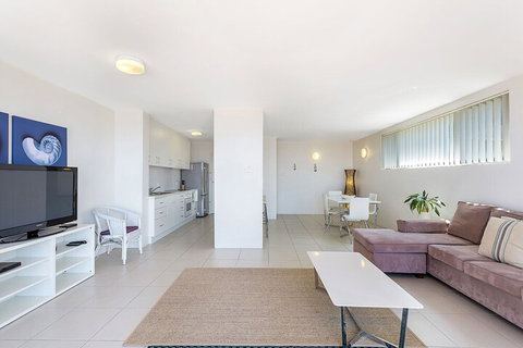 Casuarinas Unit 1 / 33 Soldiers Point Road - Hervey Bay Accommodation 3
