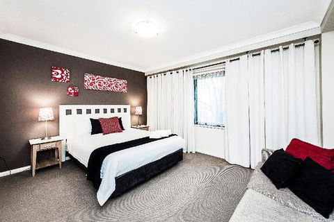 AirExec Apartments - Hervey Bay Accommodation 3