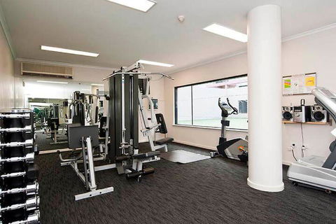 AirExec Apartments - Hervey Bay Accommodation 7