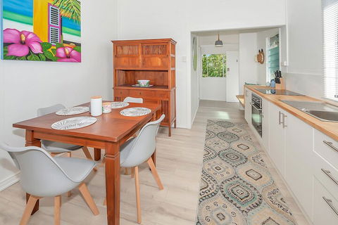 A Touch Of The Bahamas On McKenzie MK3 - Tourism Hervey Bay 7