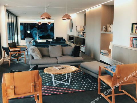 Melbourne City Sea View Lake View Luxury Apartment - Tourism Hervey Bay 4