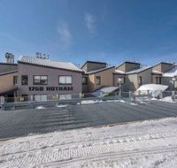 Hotham 1750 1 - Hervey Bay Accommodation