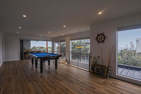Coffs At Surf Beach Phillip Island - Hervey Bay Accommodation 5