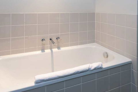 Luxury East Melbourne Apartment - Tourism Hervey Bay 2