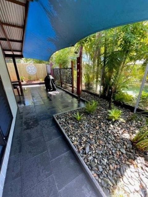 The Beach Shack Koda Beach Bungalow 1 - Hervey Bay Accommodation 6