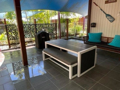 The Beach Shack Koda Beach Bungalow 1 - Hervey Bay Accommodation 4