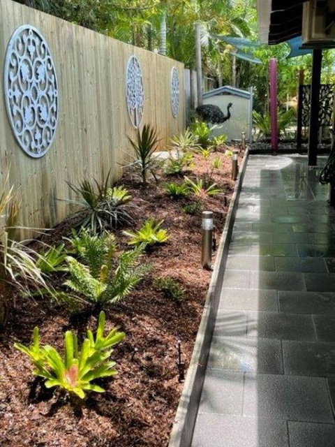 The Beach Shack Koda Beach Bungalow 1 - Hervey Bay Accommodation 2