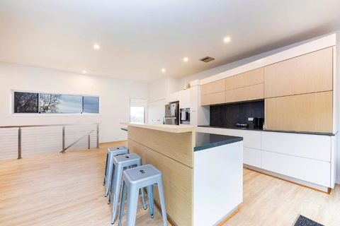 Surfmist - Hervey Bay Accommodation 4